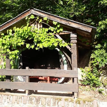 Würzgarten Ferienhaus Ürzig