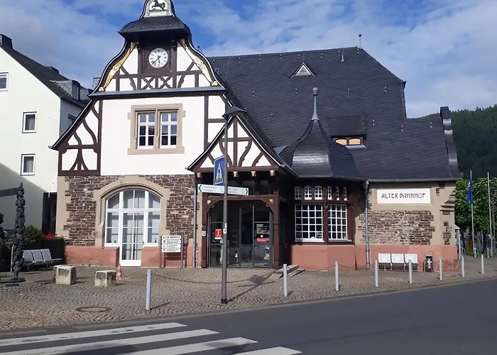 Wuerzgarten * Ürzig