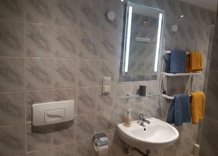 Wuerzgarten בית נופש *